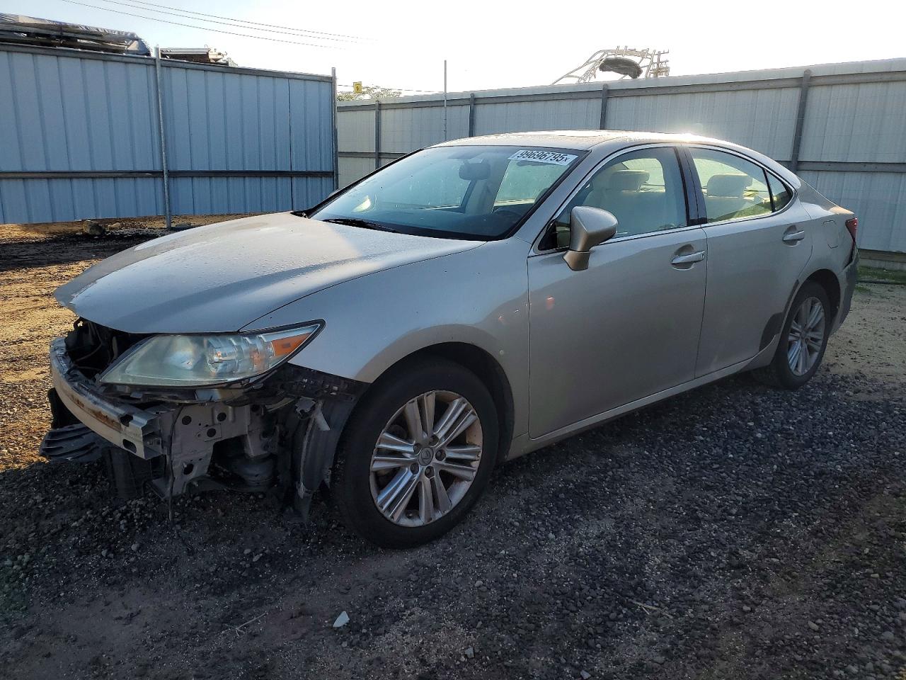 2013 LEXUS ES
