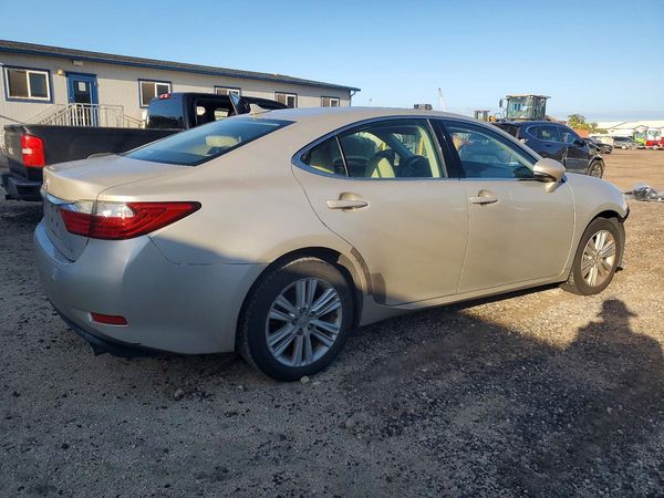 2013 LEXUS ES