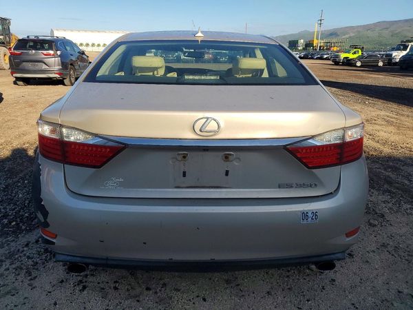 2013 LEXUS ES