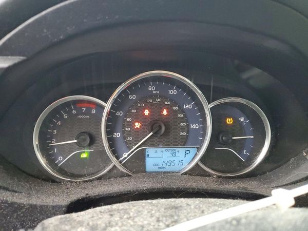 2014 TOYOTA COROLLA