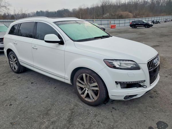 2015 AUDI Q7 Prestige