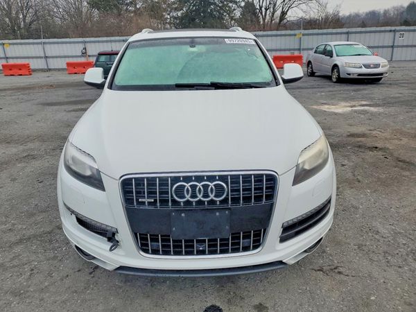 2015 AUDI Q7 Prestige