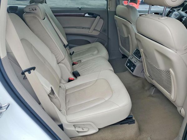 2015 AUDI Q7 Prestige
