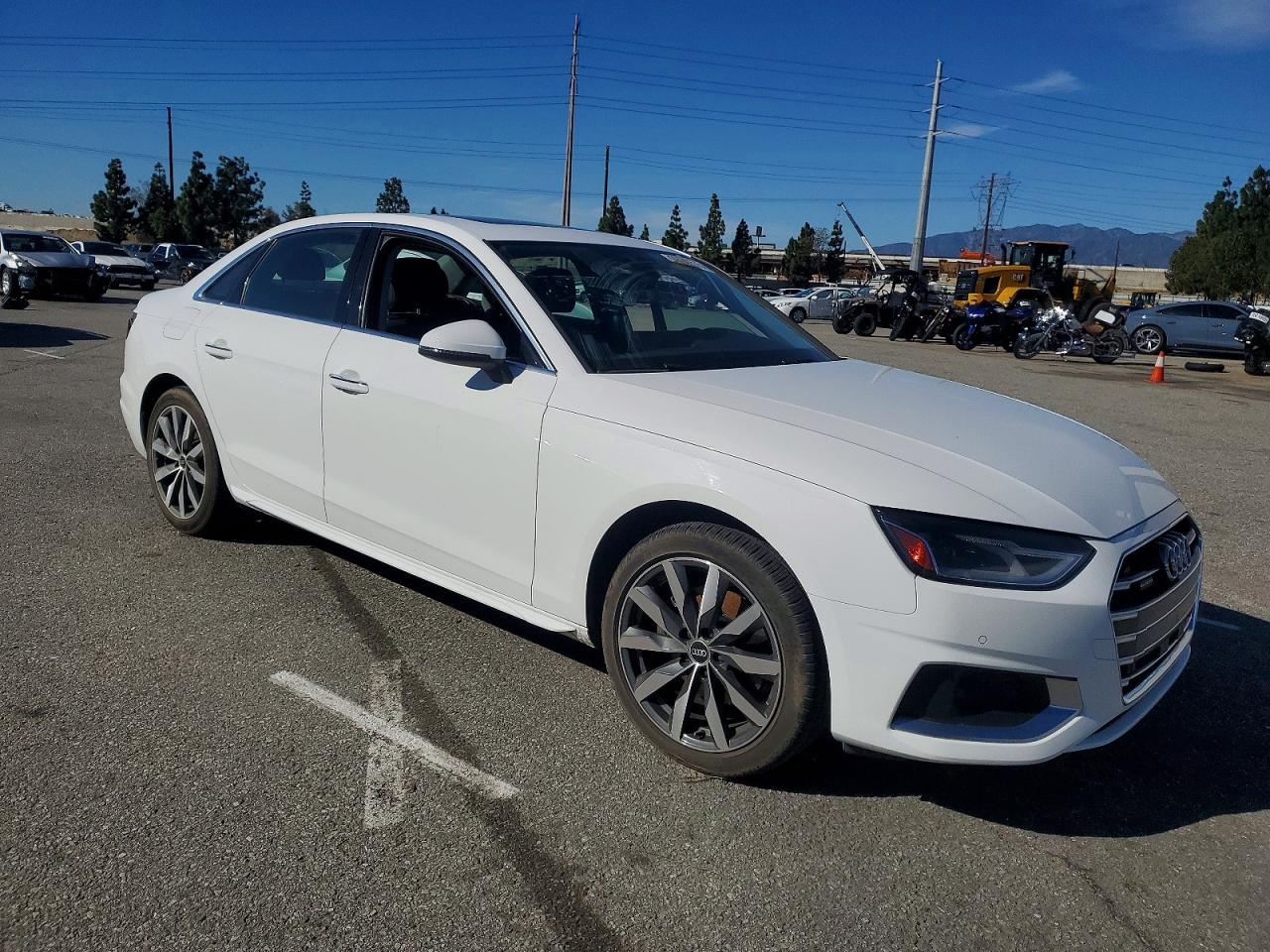 2022 AUDI A4 quattro Premium