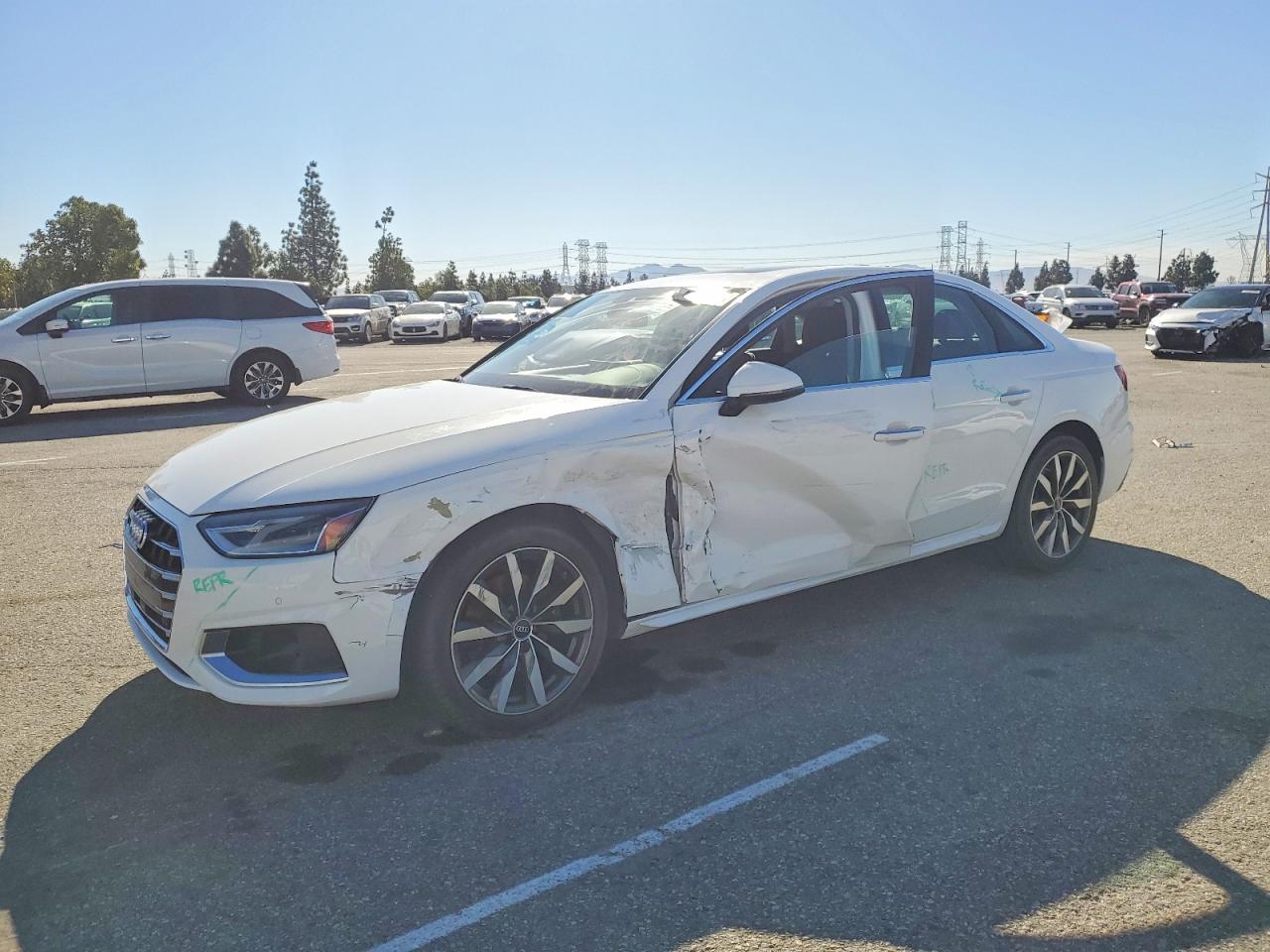 2022 AUDI A4 quattro Premium