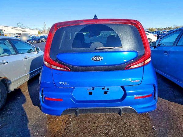 2021 KIA SOUL