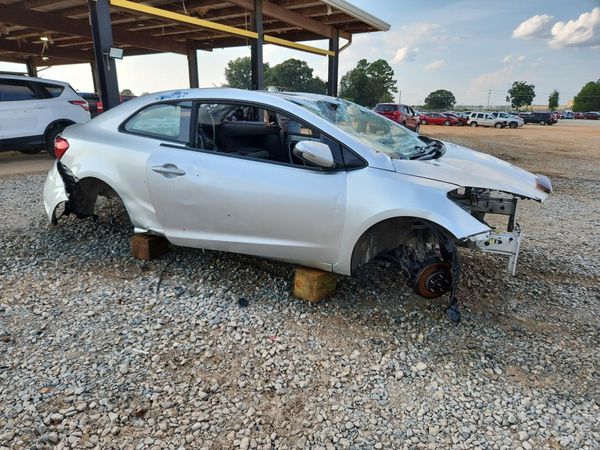 2014 KIA FORTE LX, EX