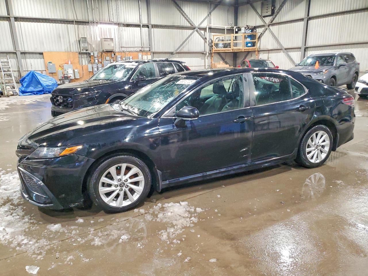 2022 TOYOTA CAMRY