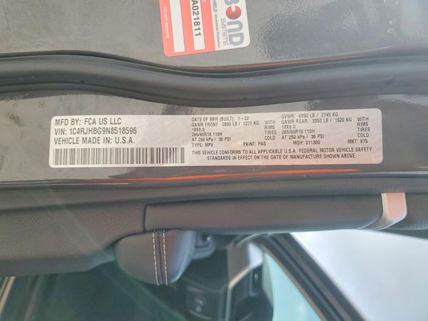 2022 JEEP GRAND CHEROKEE Limited