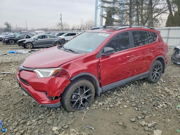 2018 TOYOTA RAV4 SE