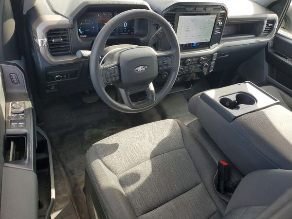 2024 FORD F150