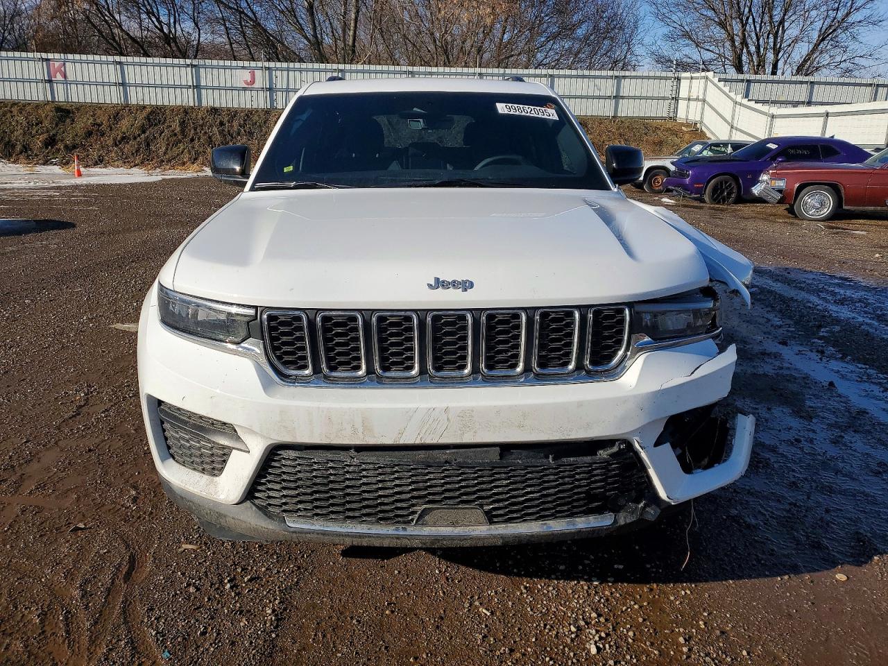2025 JEEP GRAND CHEROKEE Laredo, Altitude