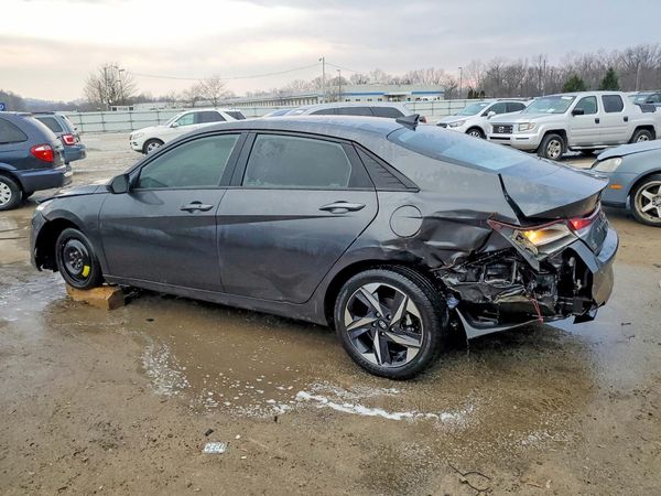 2023 HYUNDAI ELANTRA