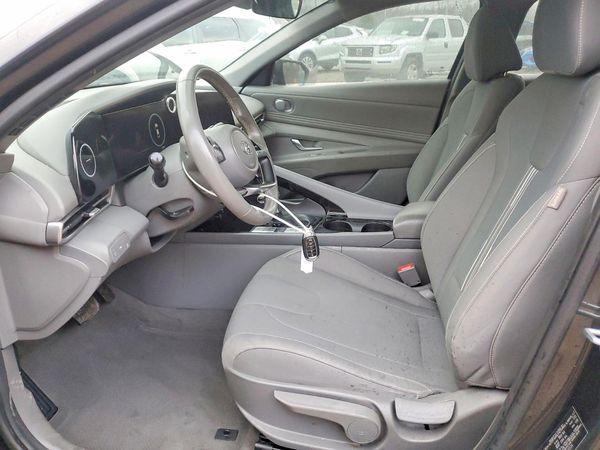 2023 HYUNDAI ELANTRA