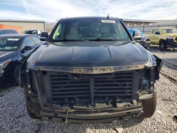 2018 CADILLAC ESCALADE