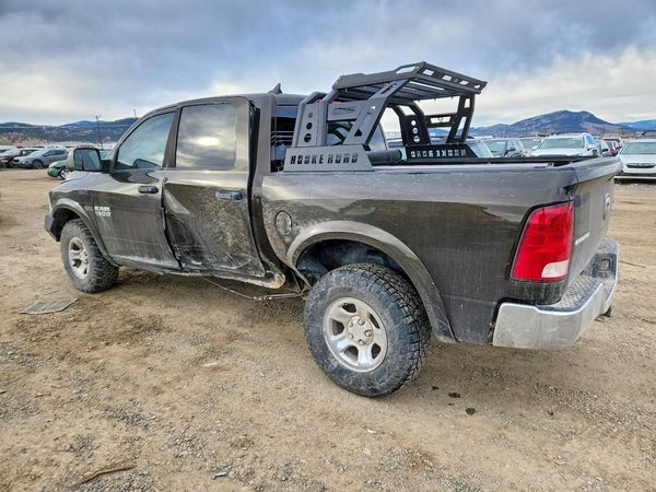 2014 RAM 1500 SLT CREW CAB 4X4