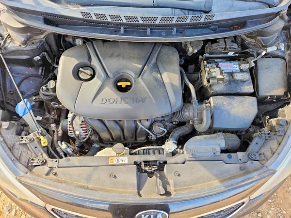 2016 KIA FORTE GL (Middle-Low Grade)