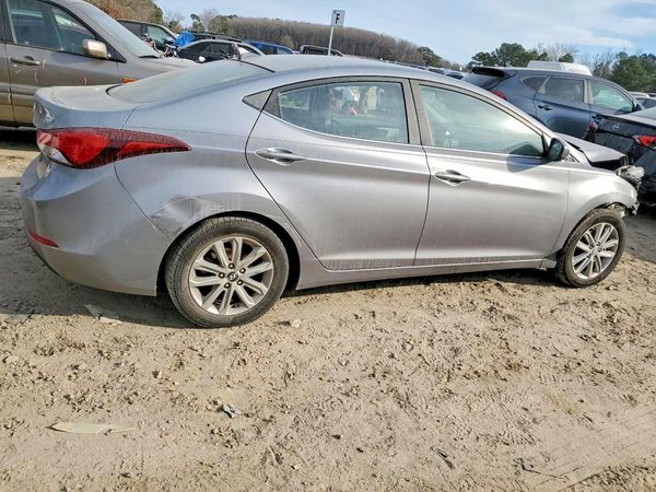 2015 HYUNDAI ELANTRA