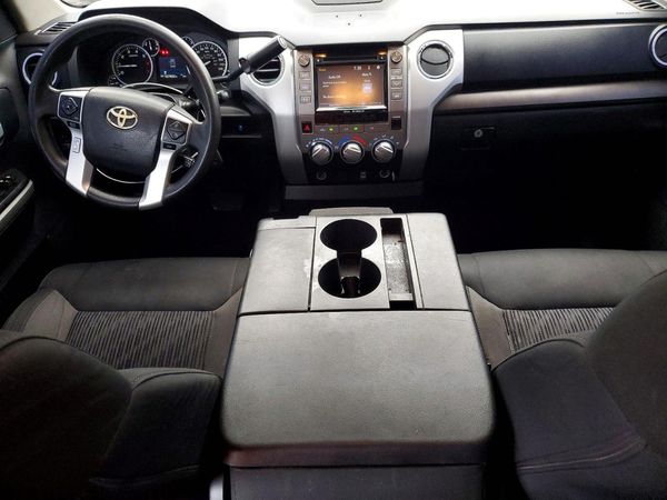 2015 TOYOTA TUNDRA